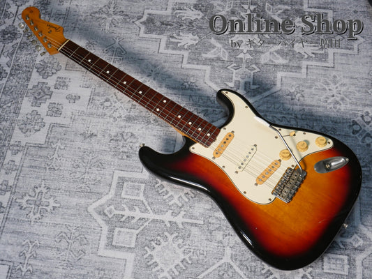 USED/VINTAGE 1983 Fender Japan ST62-65 "JV Serial" 3-Tone Sunburst