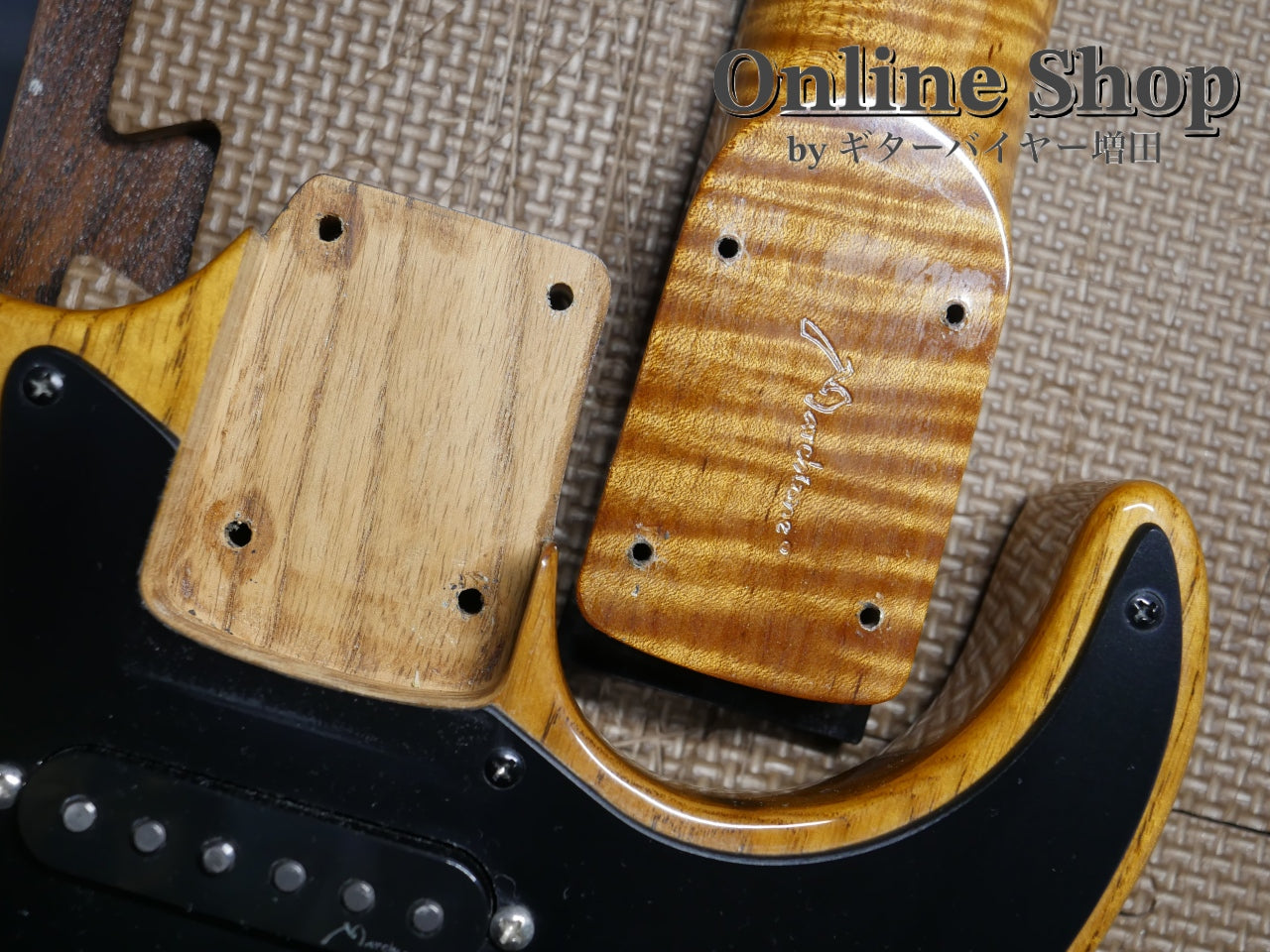 USED Marchione Vintage Tremolo Torrefied Swamp Ash SSH Natural