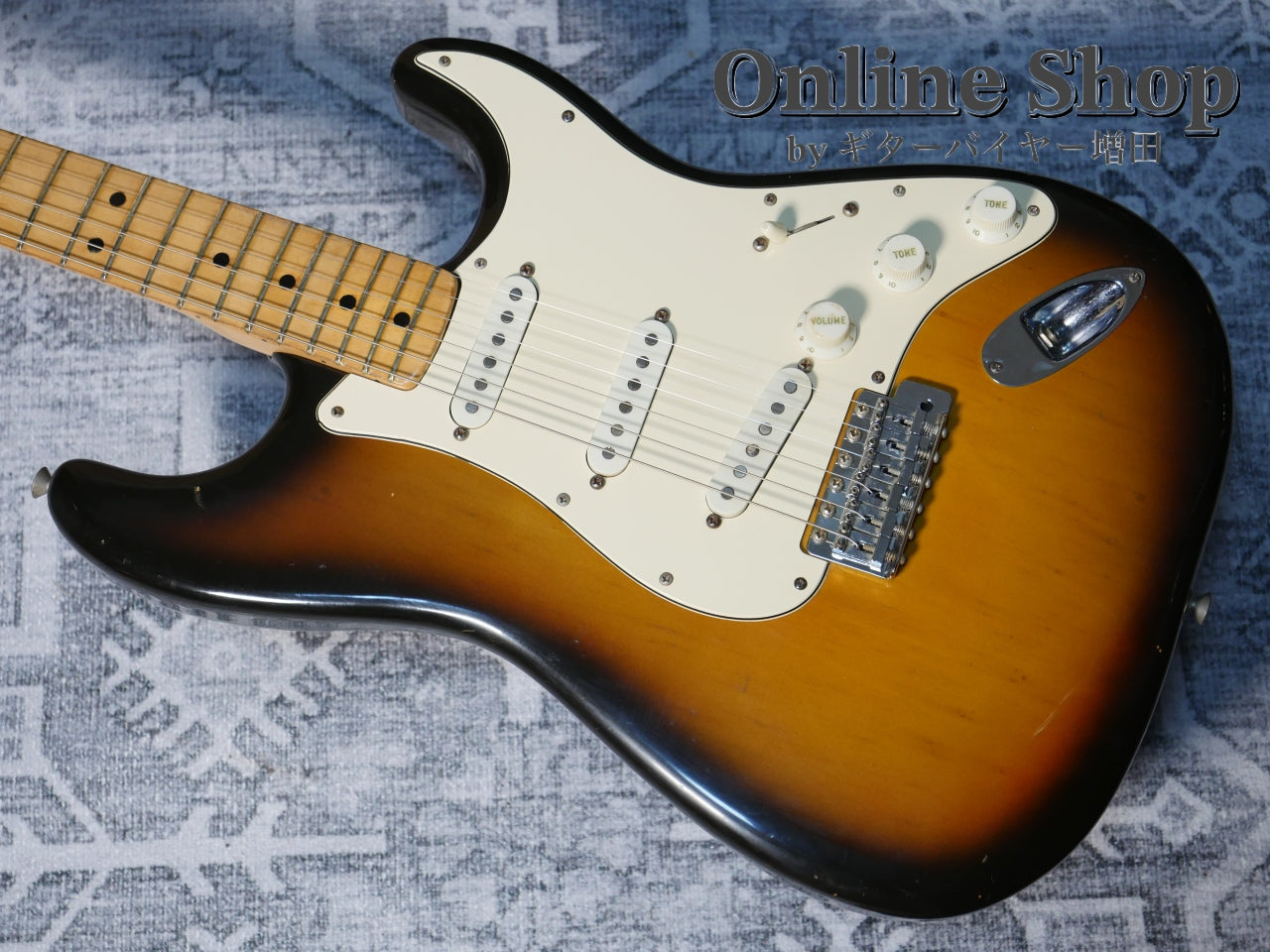 VINTAGE 1975 Fender Stratocaster Sunburst / Maple