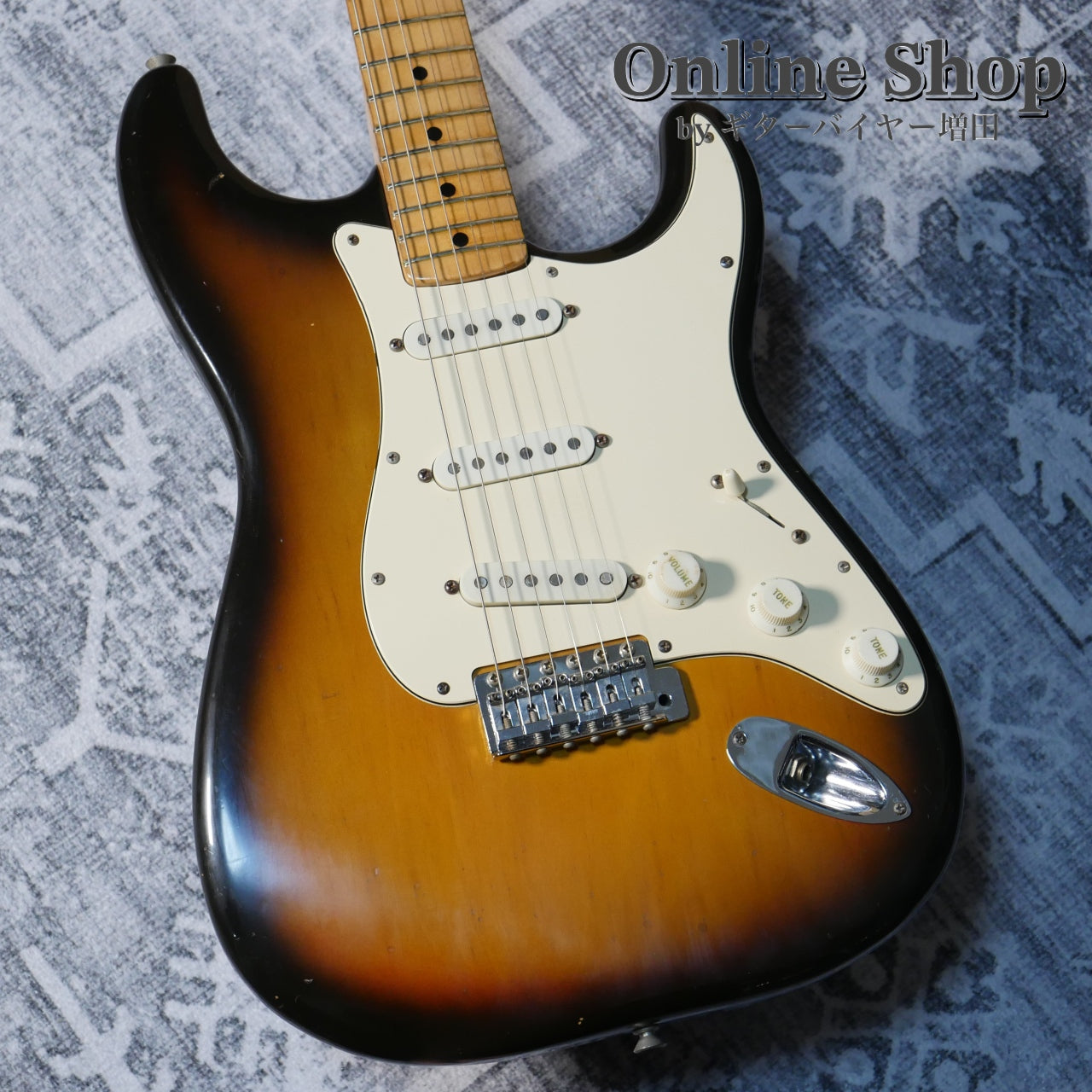 VINTAGE 1975 Fender Stratocaster Sunburst / Maple