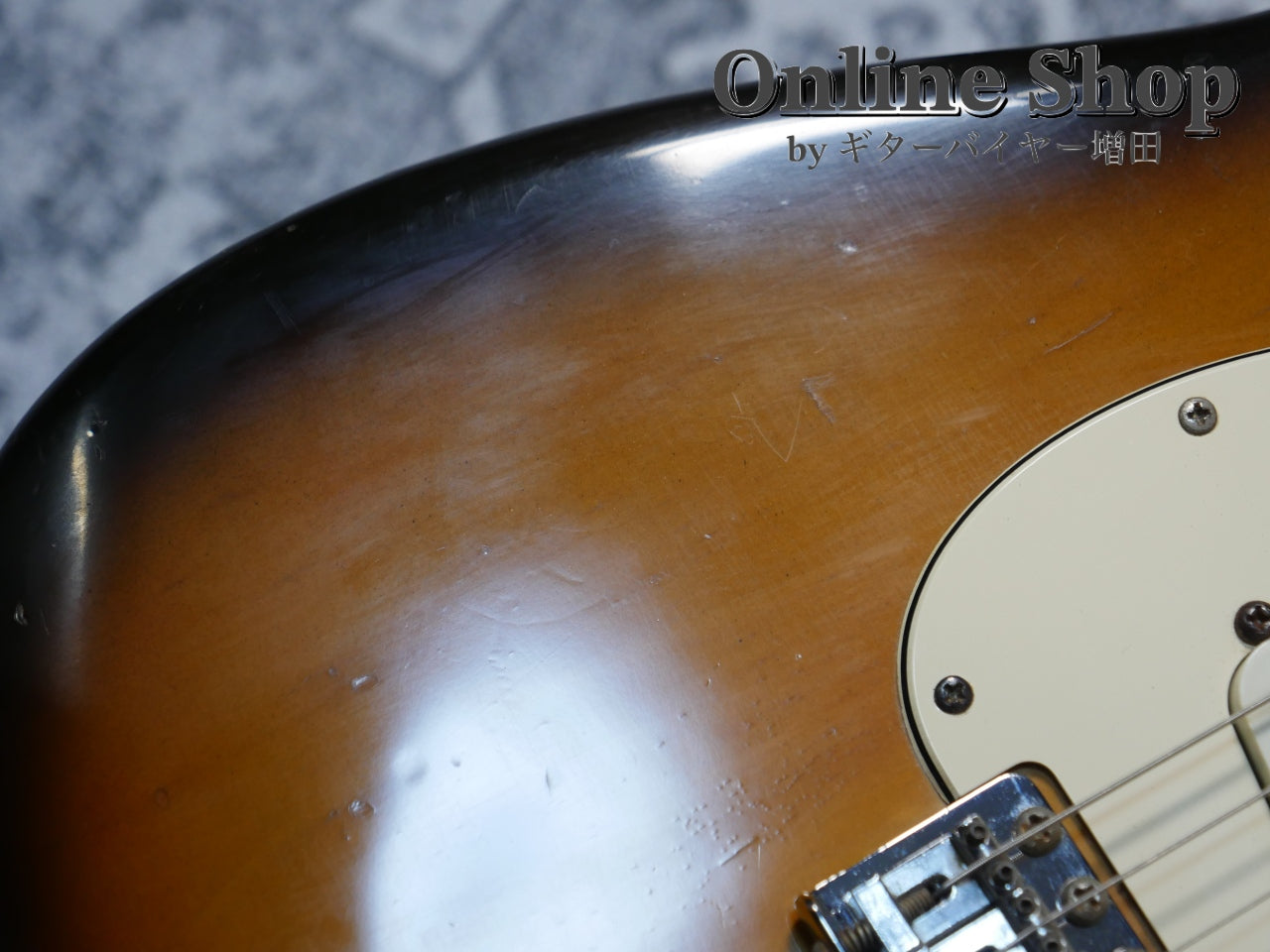 VINTAGE 1975 Fender Stratocaster Sunburst / Maple
