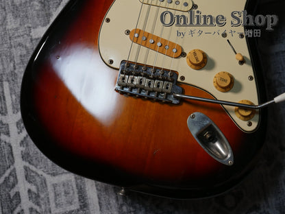 USED/VINTAGE 1983 Fender Japan ST62-65 "JV Serial" 3-Tone Sunburst
