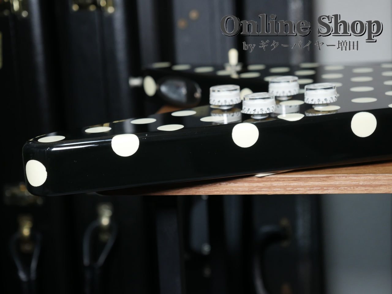 USED 1990s Fernandes FV-105RR BL-W Polka Dots