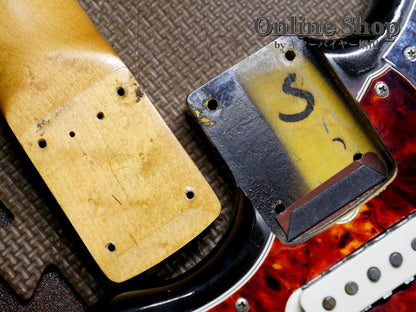 【商談中】VINTAGE 1966 Fender Jaguar Sunburst Left Handed "Birdseye Neck"