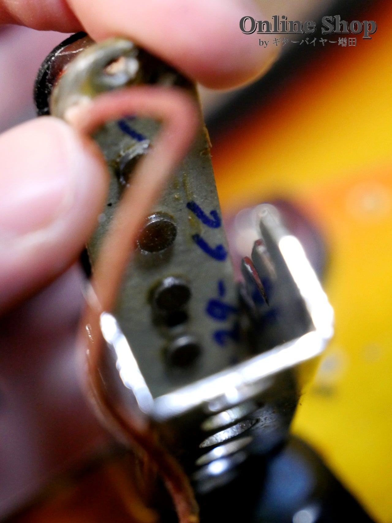 【商談中】VINTAGE 1966 Fender Jaguar Sunburst Left Handed "Birdseye Neck"