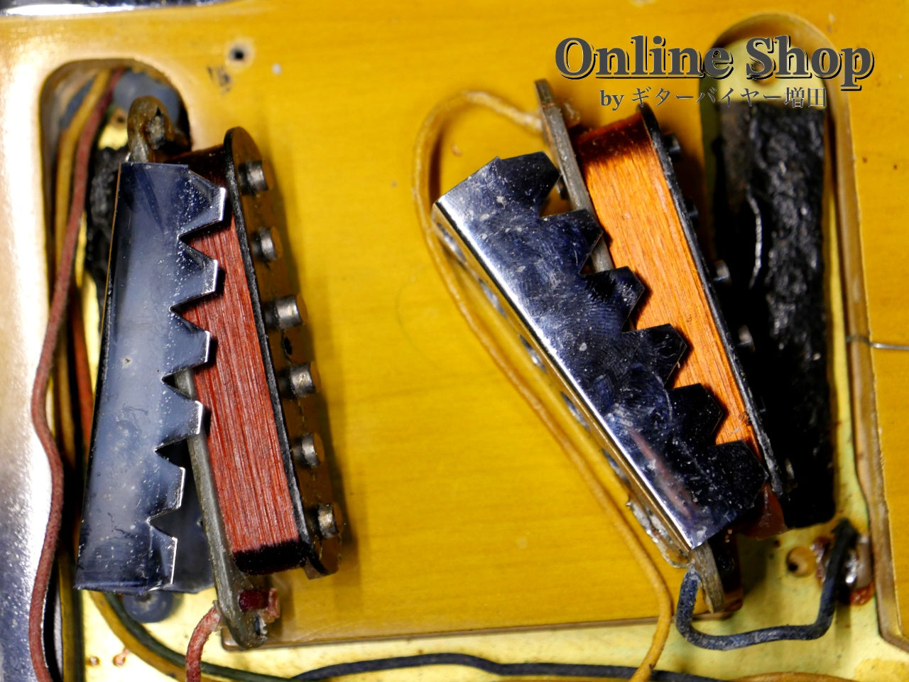 【商談中】VINTAGE 1966 Fender Jaguar Sunburst Left Handed "Birdseye Neck"
