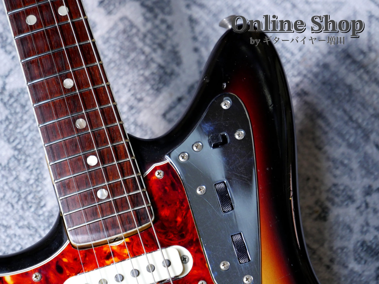 【商談中】VINTAGE 1966 Fender Jaguar Sunburst Left Handed "Birdseye Neck"