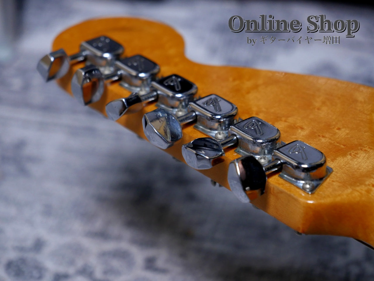 【商談中】VINTAGE 1966 Fender Jaguar Sunburst Left Handed "Birdseye Neck"