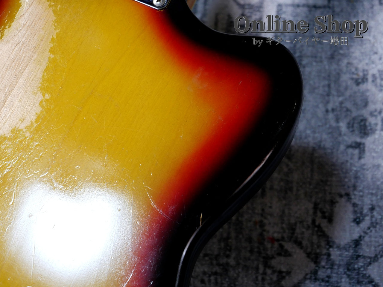 【商談中】VINTAGE 1966 Fender Jaguar Sunburst Left Handed "Birdseye Neck"