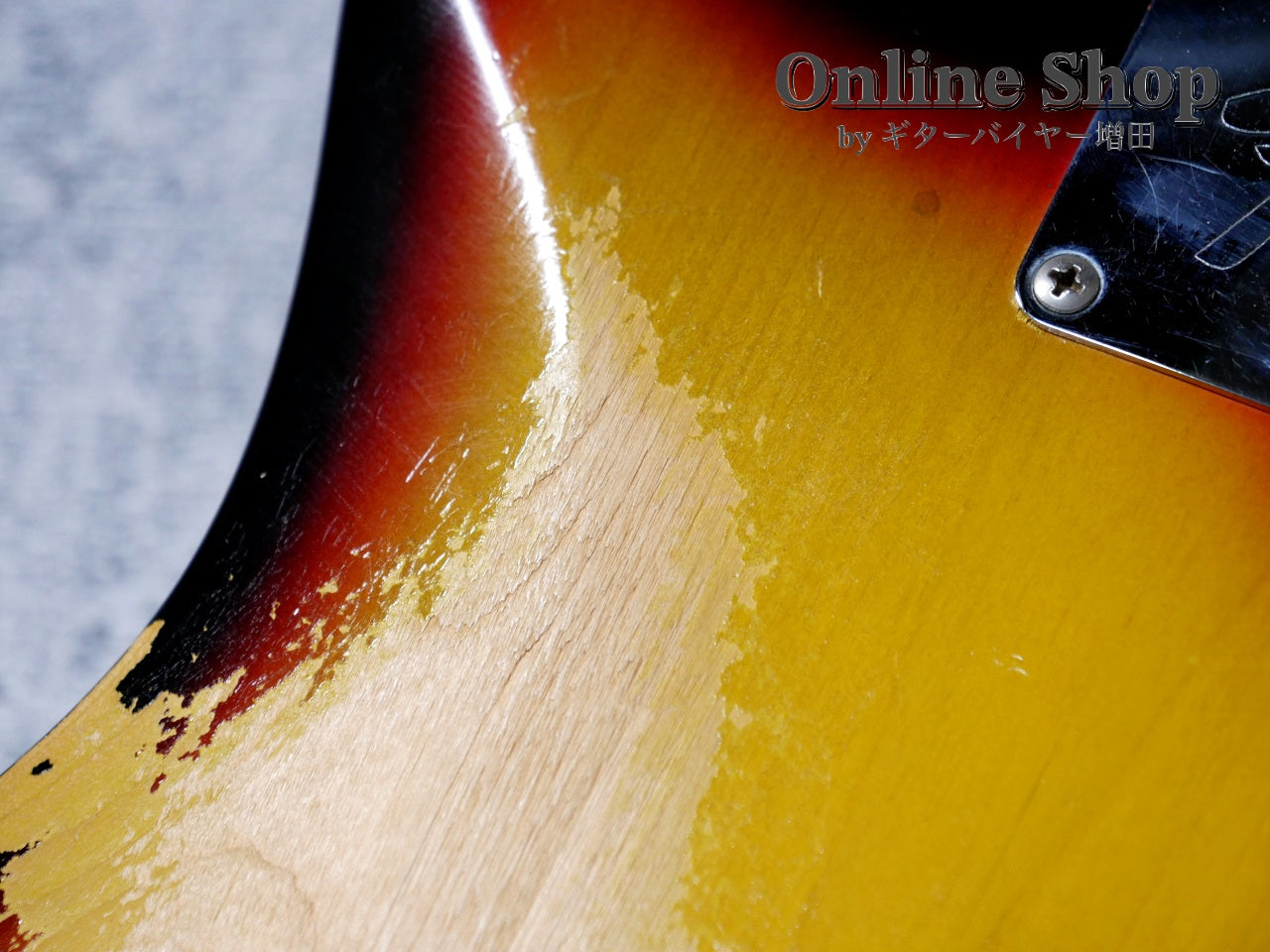 【商談中】VINTAGE 1966 Fender Jaguar Sunburst Left Handed "Birdseye Neck"