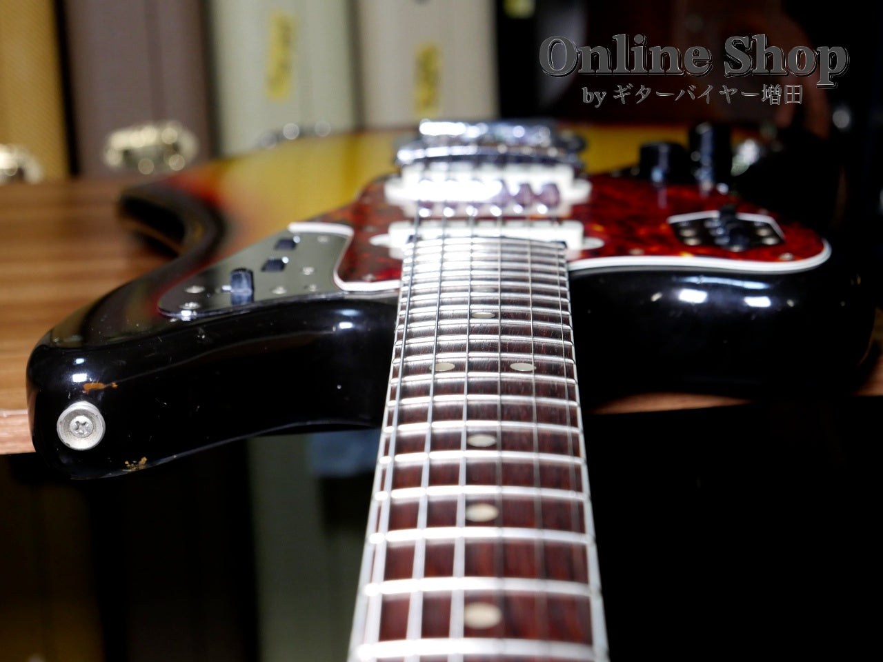 【商談中】VINTAGE 1966 Fender Jaguar Sunburst Left Handed "Birdseye Neck"