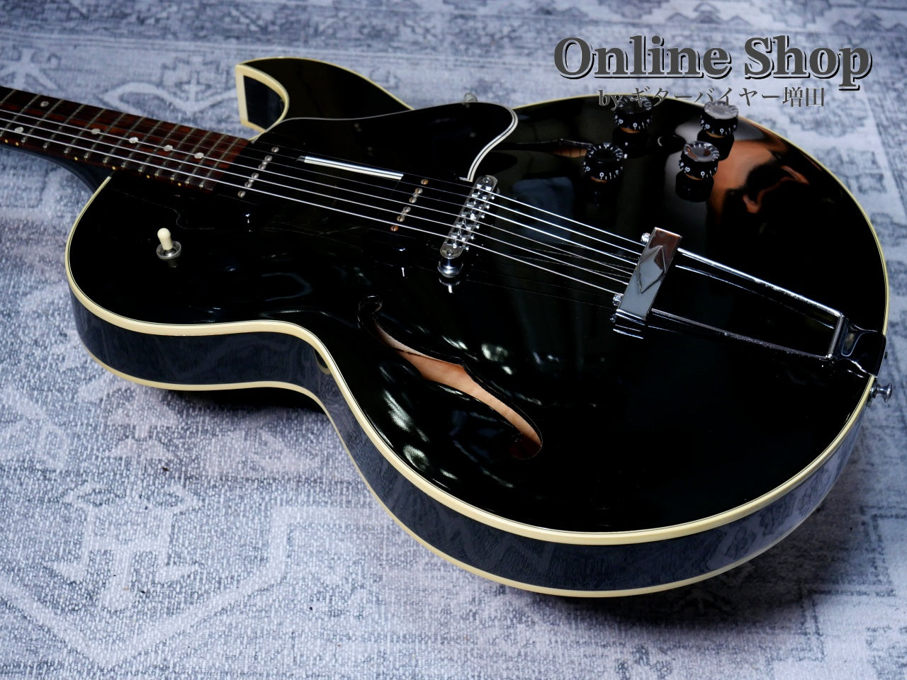 USED 1995 Gibson ES-135 Ebony – ギターバイヤー増田のオンラインショップ