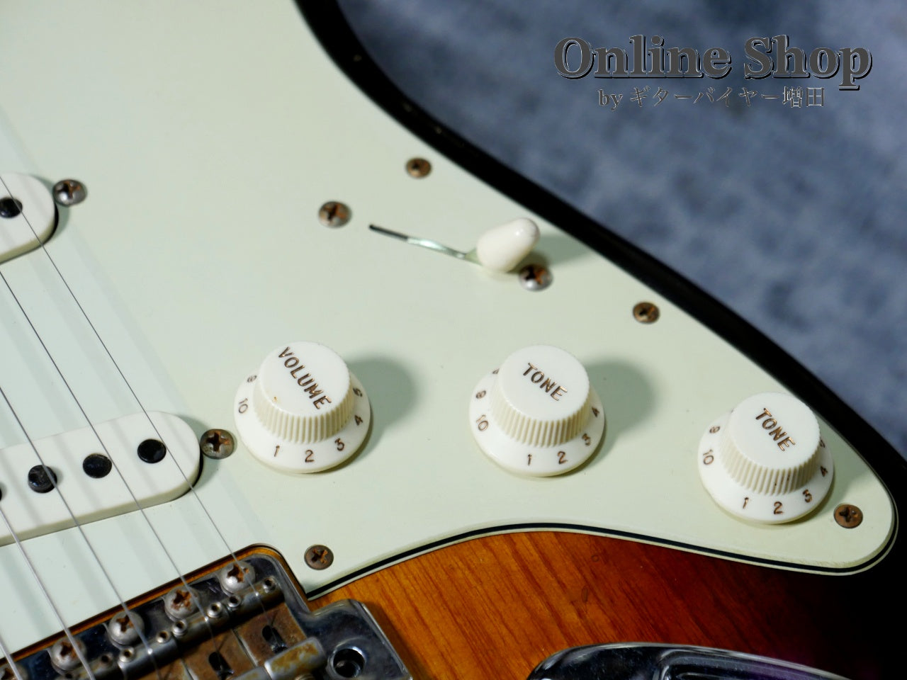 USED 2021 Fender Custom Shop Custom22F Stratocaster "Reverse Headstock" Journeyman Relic Wide Faded 2-Color Sunburst