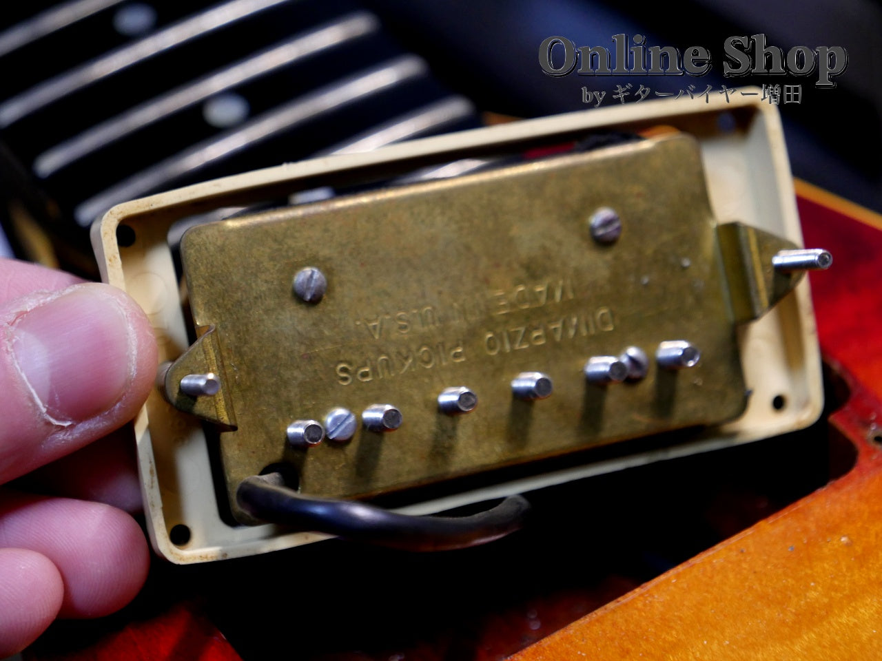 VINTAGE/USED 1981 Gibson "The V" CMT Cherry Sunburst