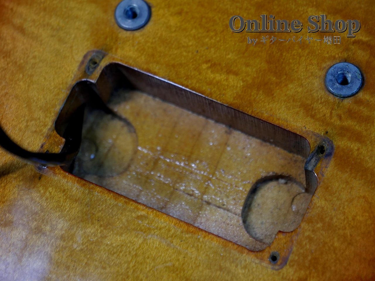 VINTAGE/USED 1981 Gibson "The V" CMT Cherry Sunburst