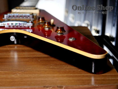 VINTAGE/USED 1981 Gibson "The V" CMT Cherry Sunburst