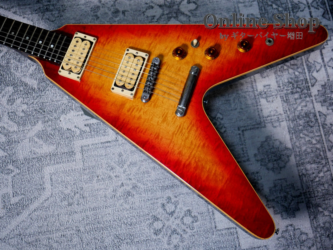 VINTAGE/USED 1981 Gibson "The V" CMT Cherry Sunburst