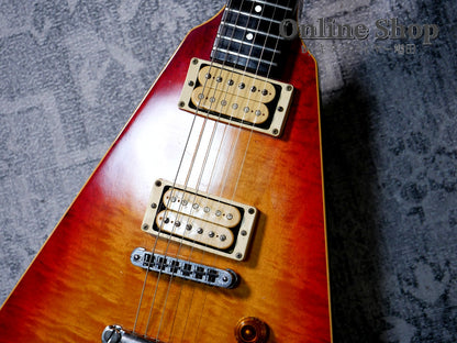 VINTAGE/USED 1981 Gibson "The V" CMT Cherry Sunburst