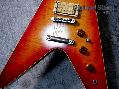 VINTAGE/USED 1981 Gibson "The V" CMT Cherry Sunburst