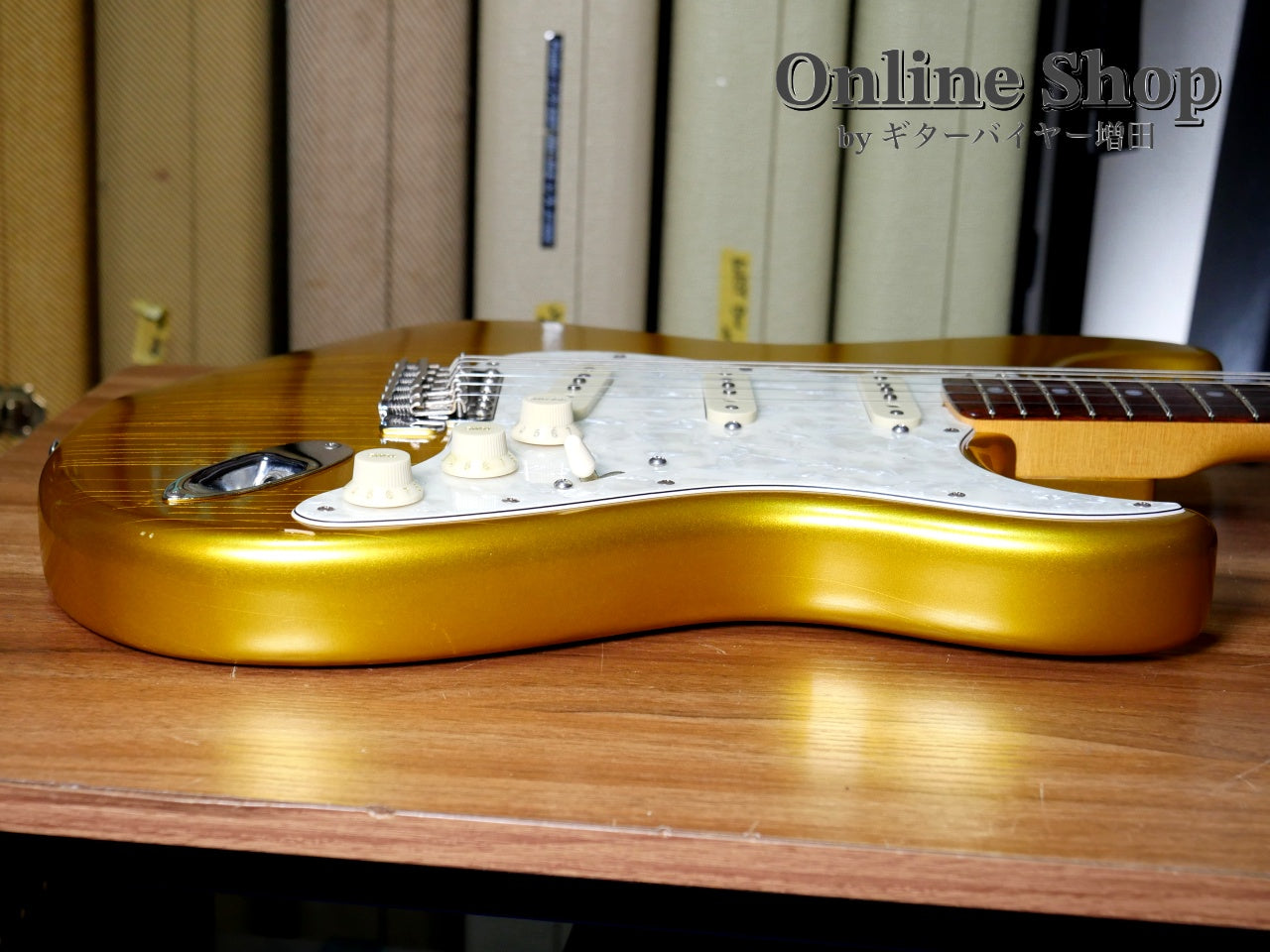 USED 2005s VanZandt STV-70R Gold / Rosewood