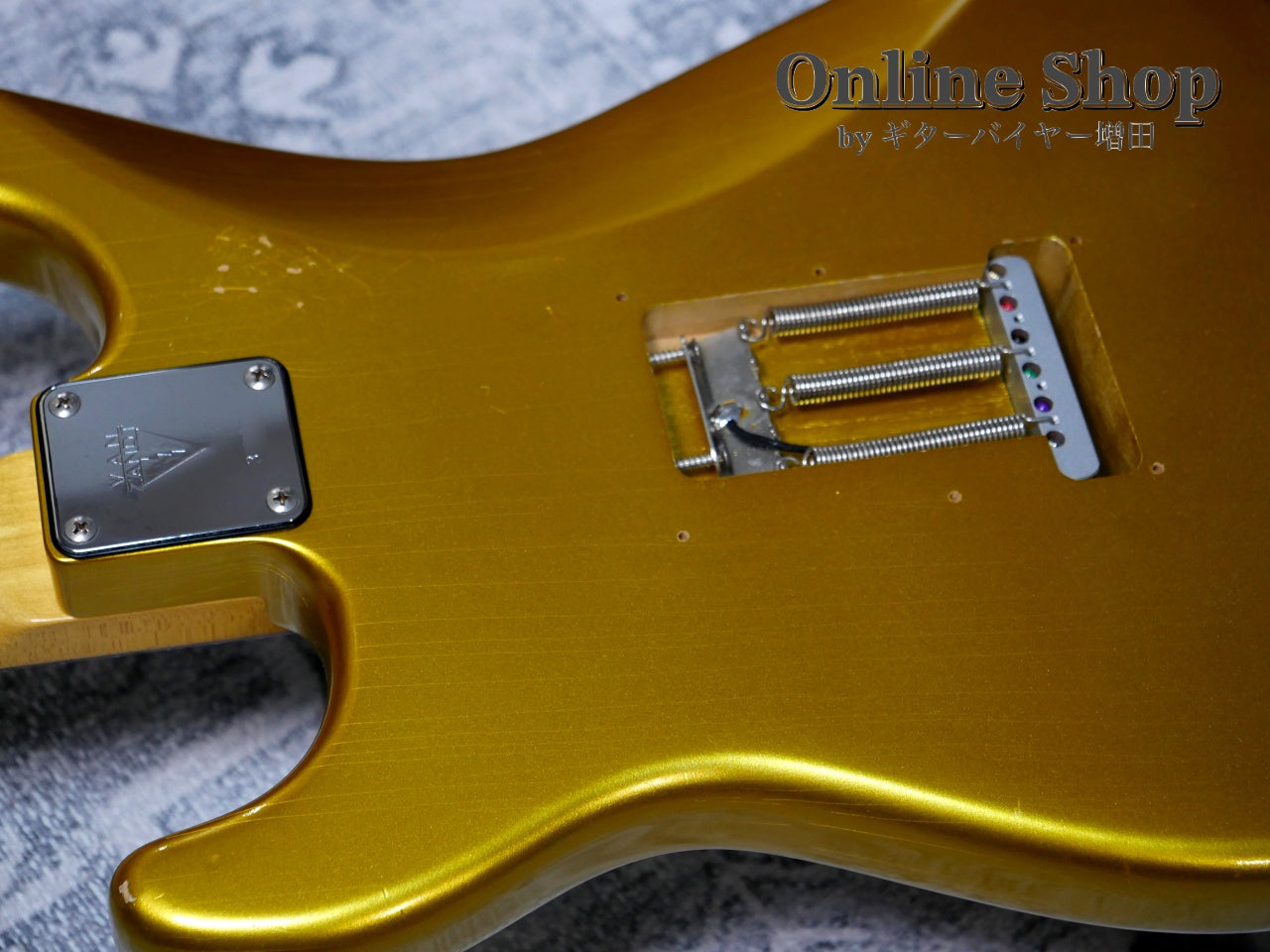 USED 2005s VanZandt STV-70R Gold / Rosewood