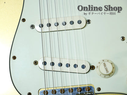 USED 2024 Fender Custom Shop Limited Edition 1963 Stratocaster Journeyman Relic Aztec Gold