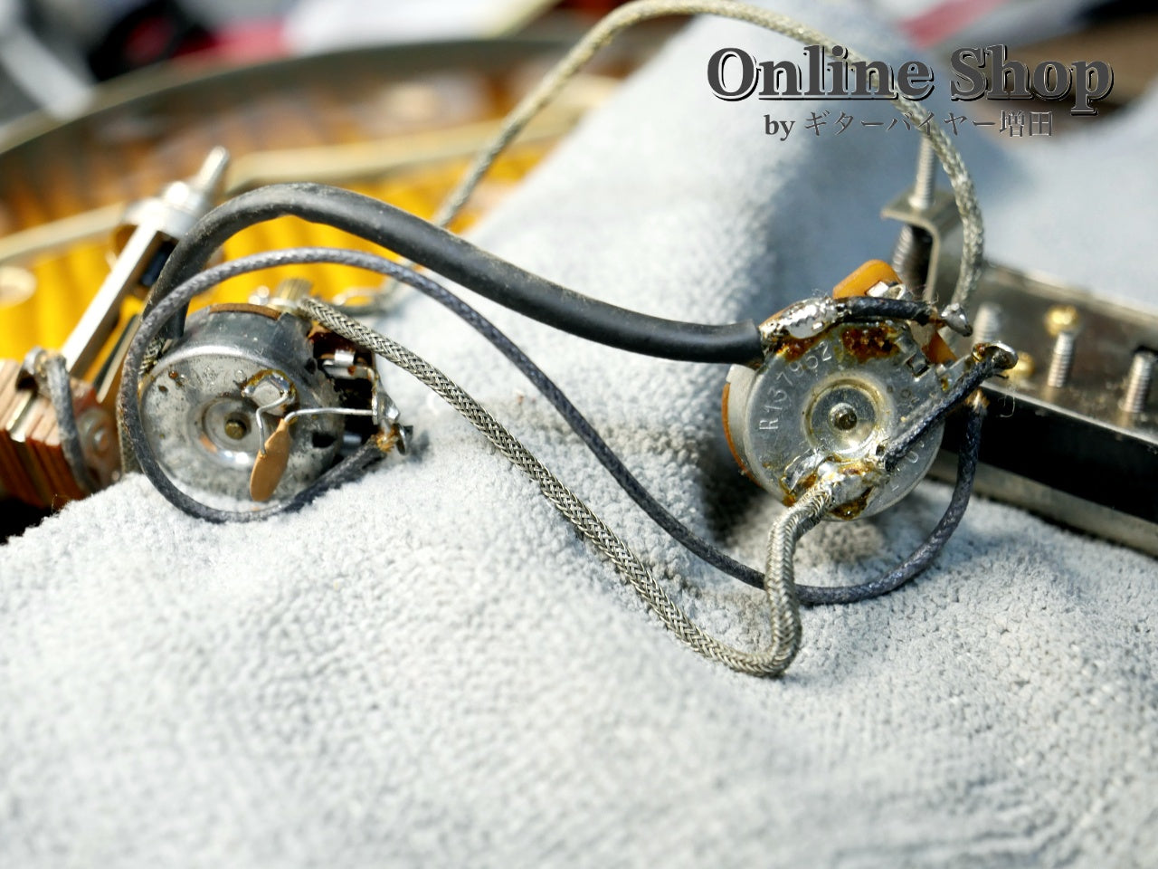 USED 1998 Gibson Custom Shop ES-335 Reissue "Ebony Fingerboard & Block Inlay" Vintage Sunburst