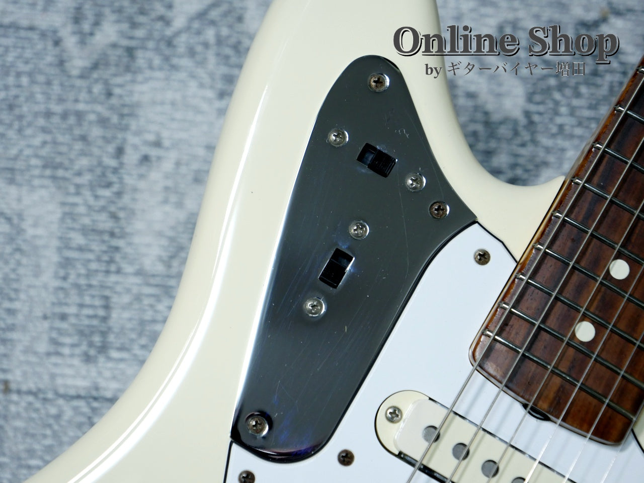 USED 2016s Fender Johnny Marr Jaguar Olympic White