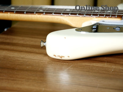 USED 2016s Fender Johnny Marr Jaguar Olympic White