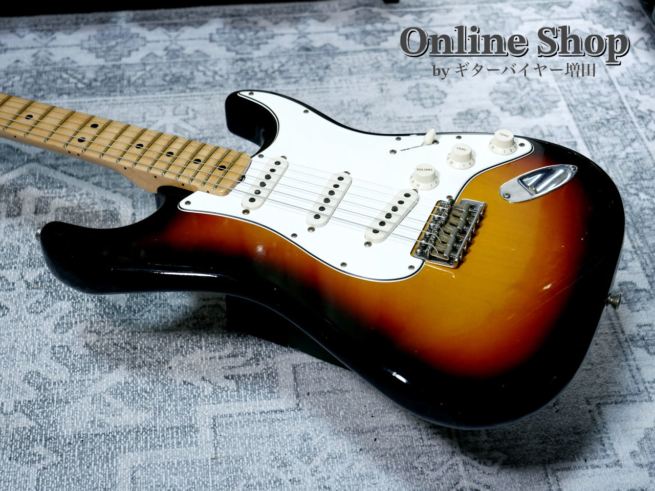 USED 2019 Fender Custom Shop LIMITED EDITION 1969 Stratocaster Journeyman Relic Faded Aged 3-Color Sunburst