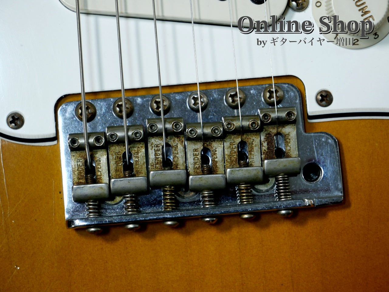 USED 2019 Fender Custom Shop LIMITED EDITION 1969 Stratocaster Journeyman Relic Faded Aged 3-Color Sunburst