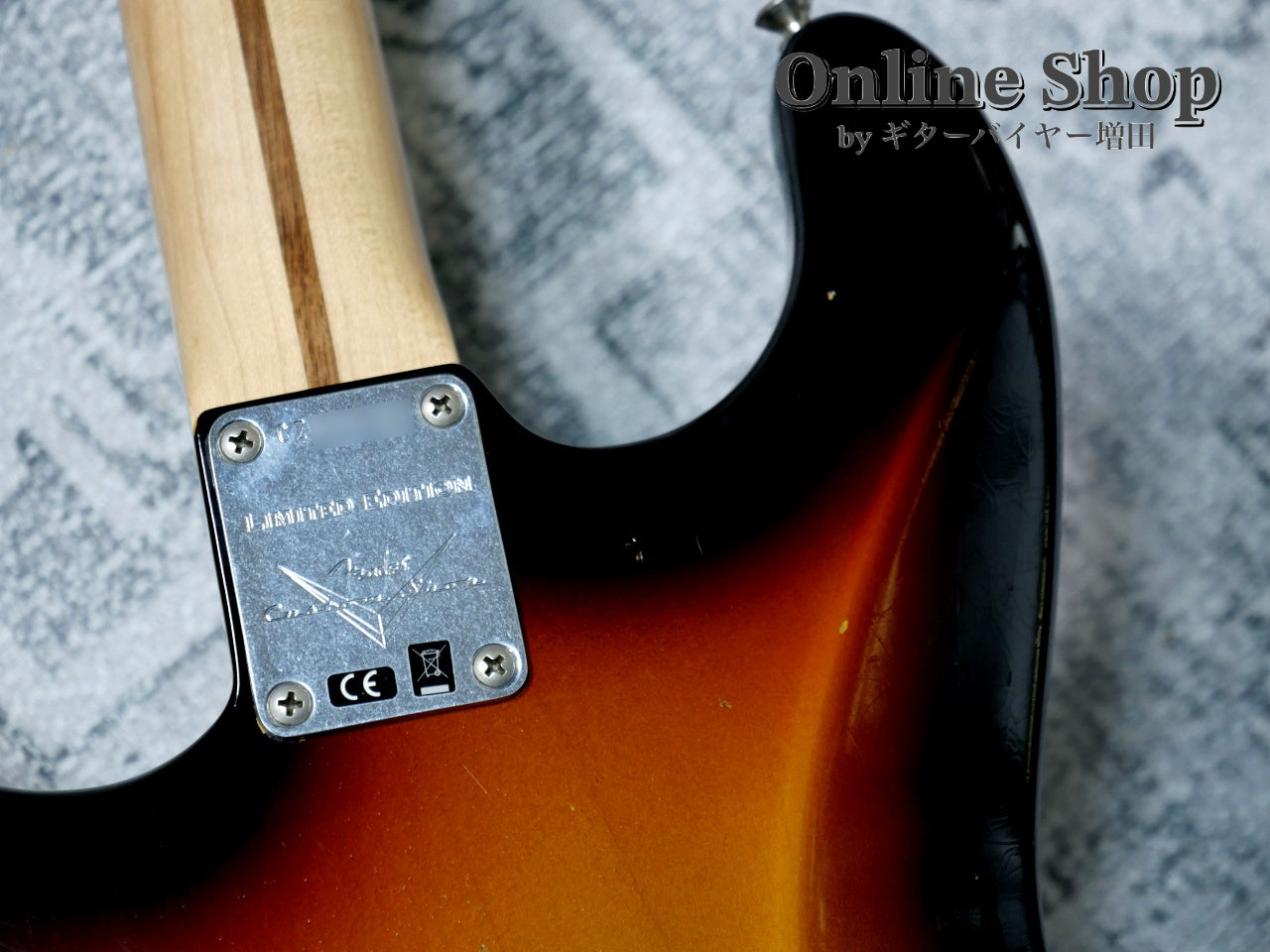 USED 2019 Fender Custom Shop LIMITED EDITION 1969 Stratocaster Journeyman Relic Faded Aged 3-Color Sunburst