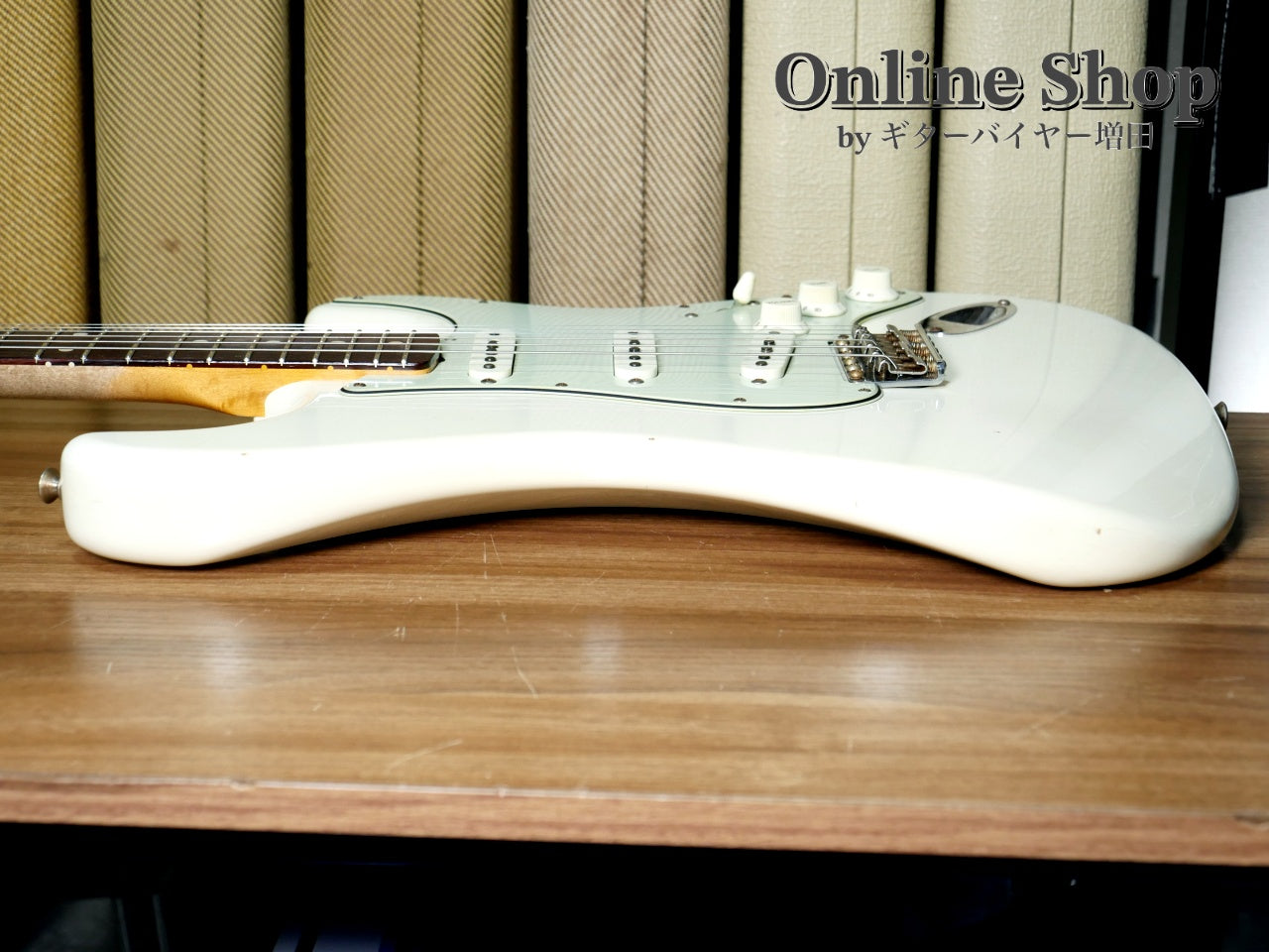USED 2020 Fender Custom Shop LIMITED EDITION '62/'63 Stratocaster Journeyman Relic Aged Olympic White