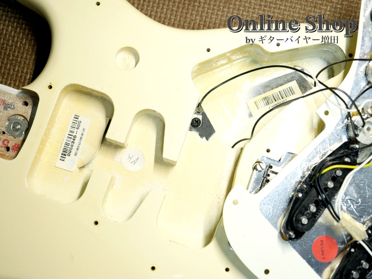 USED 2011 Fender Jeff Beck Stratocaster Olympic White