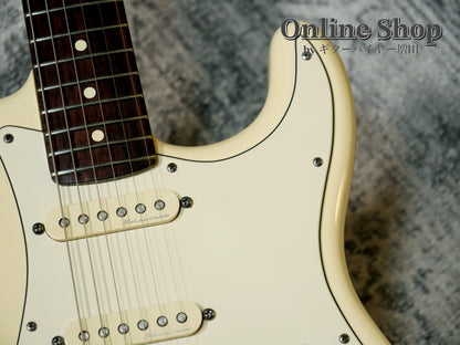 USED 2011 Fender Jeff Beck Stratocaster Olympic White