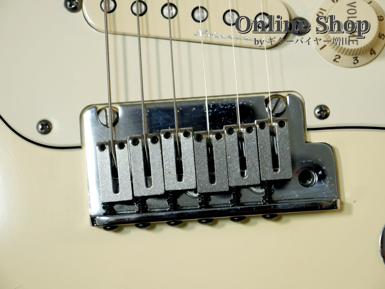 USED 2011 Fender Jeff Beck Stratocaster Olympic White