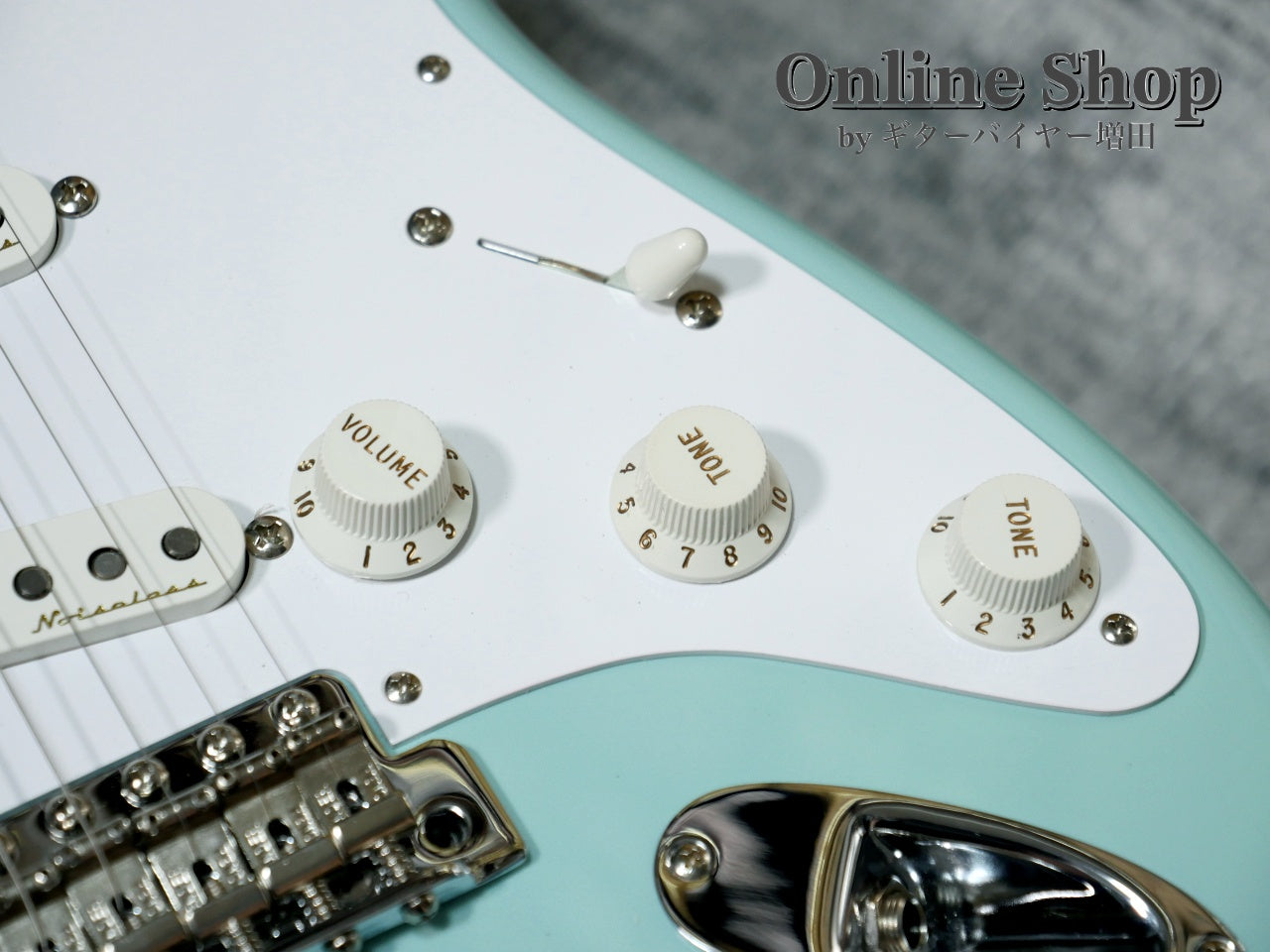 USED 2012 Fender Custom Shop LIMITED EDITON Eric Clapton Stratocaster Daphne Blue