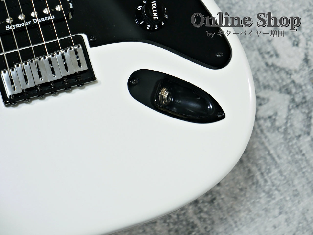 USED 2025 Charvel Custom Shop Jake E Lee Signature Pearl White with Lavendar Hue