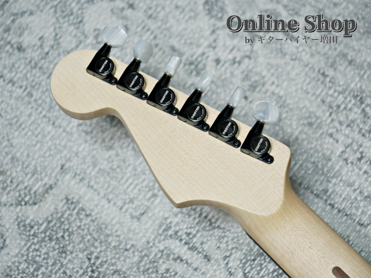 USED 2025 Charvel Custom Shop Jake E Lee Signature Pearl White with Lavendar Hue