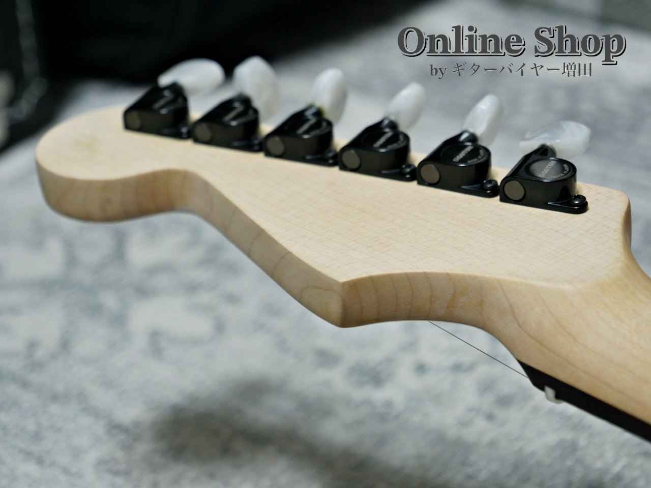 USED 2025 Charvel Custom Shop Jake E Lee Signature Pearl White with Lavendar Hue