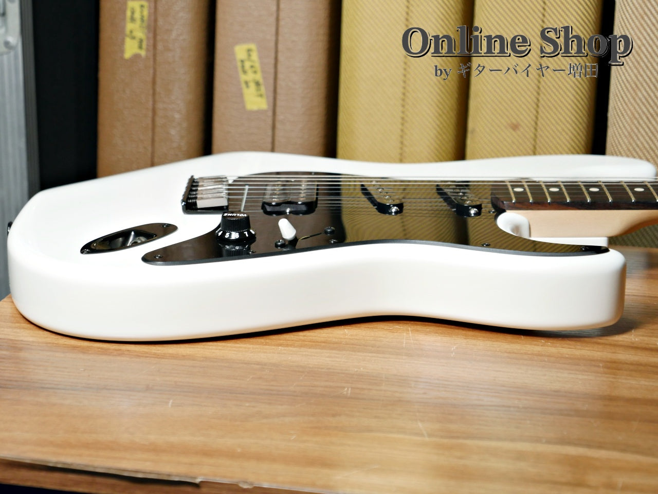 USED 2025 Charvel Custom Shop Jake E Lee Signature Pearl White with Lavendar Hue