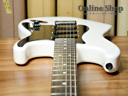 USED 2025 Charvel Custom Shop Jake E Lee Signature Pearl White with Lavendar Hue