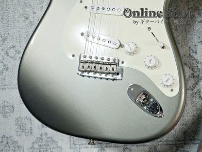 USED 2004 Fender Eric Clapton Stratocaster Pewter