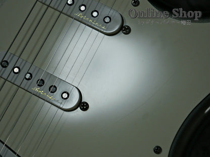 USED 2004 Fender Eric Clapton Stratocaster Pewter