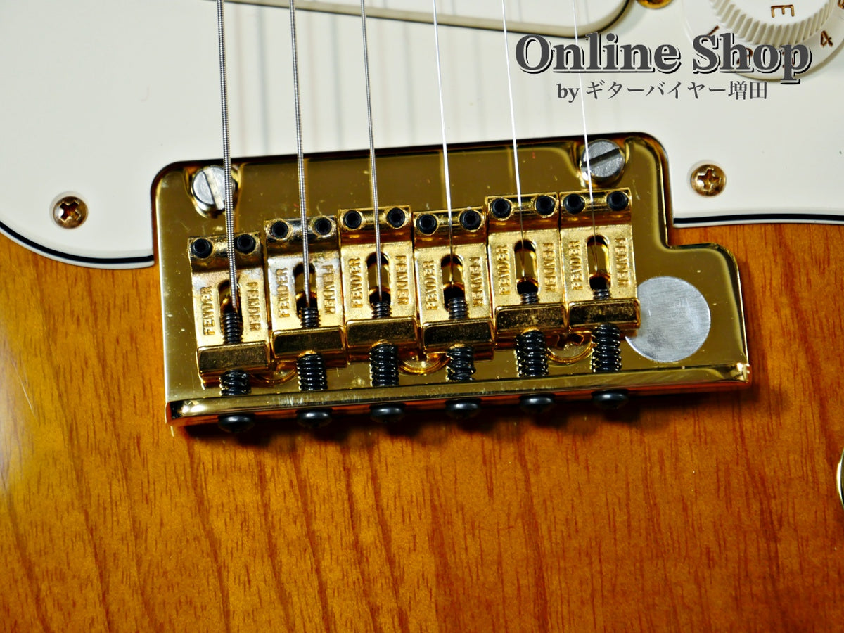 USED 2014 Fender 60th Anniversary Commemorative Stratocaster 2-Color Sunburst