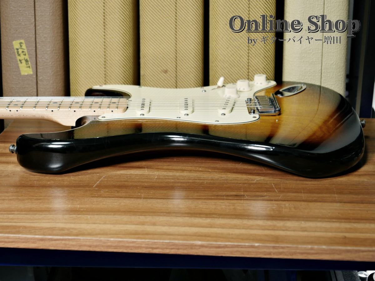 USED 2006 Fender Custom Shop Stratocaster Pro Closet Classic 2-Color Sunburst