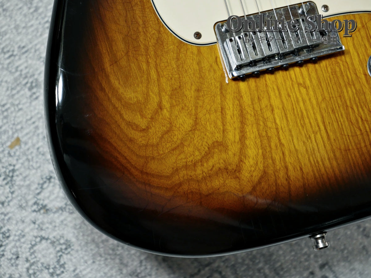 USED 2006 Fender Custom Shop Stratocaster Pro Closet Classic 2-Color Sunburst