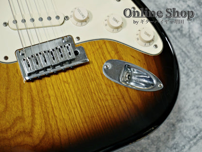 USED 2006 Fender Custom Shop Stratocaster Pro Closet Classic 2-Color Sunburst